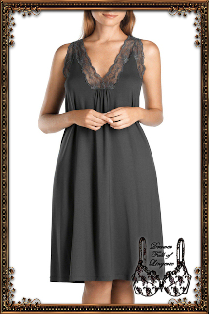 HANRO Womens Valencia Short Sleeve Gown 79563